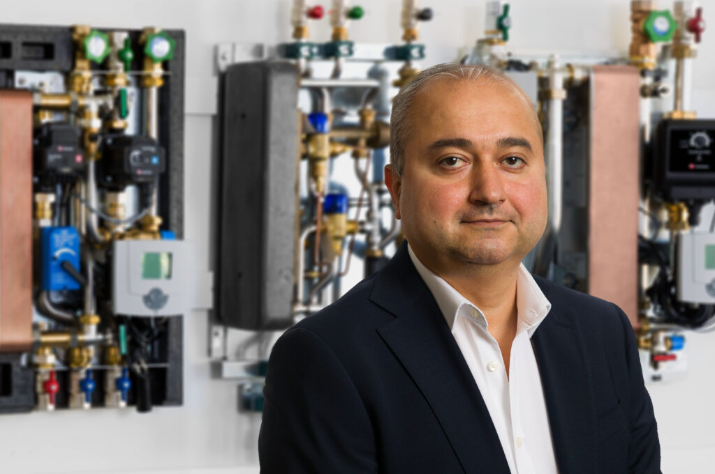 Behfar Abedinia, Taconova General Manager